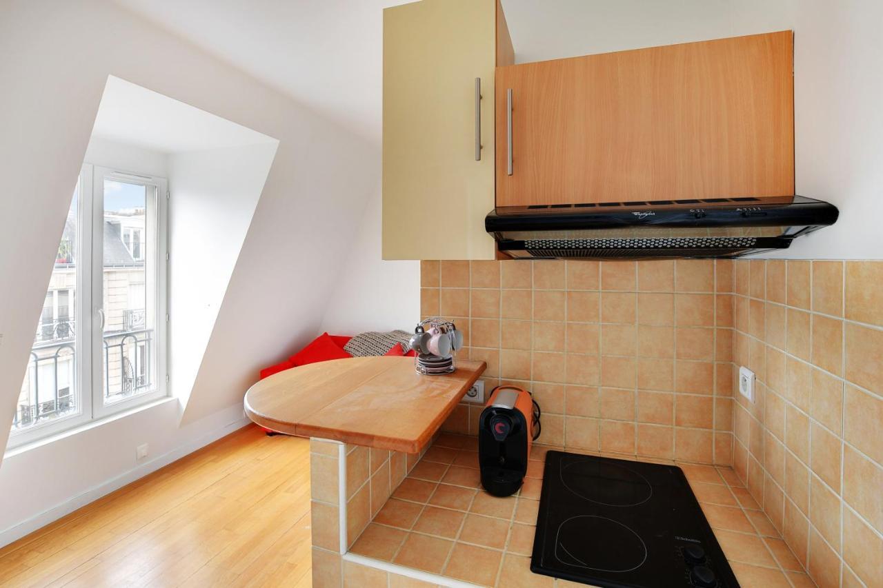 Champs De Mars - Laos Apartment Paris Exterior foto