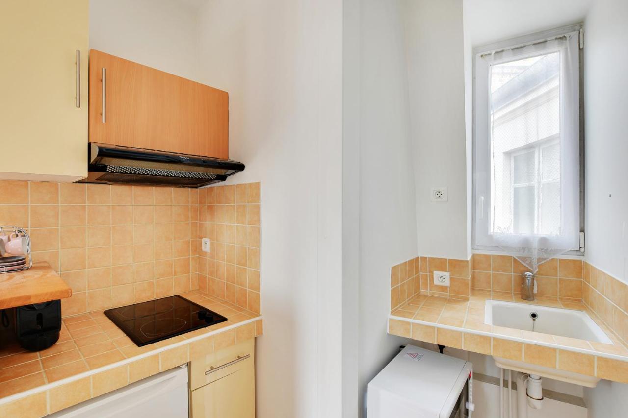 Champs De Mars - Laos Apartment Paris Exterior foto